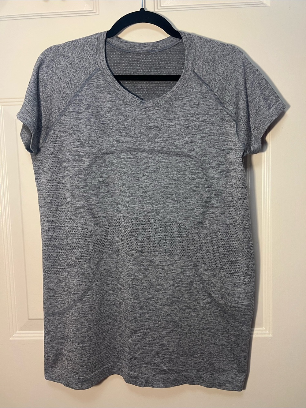 lululemon athletica Heather Gray Short Sleeve Performance Tee